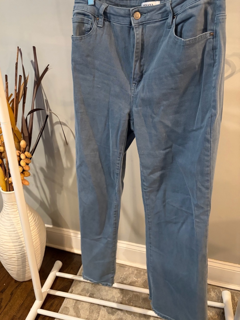 Zenana Outfitters Straight Leg Jeans in Dusty Blue size large (10/12)